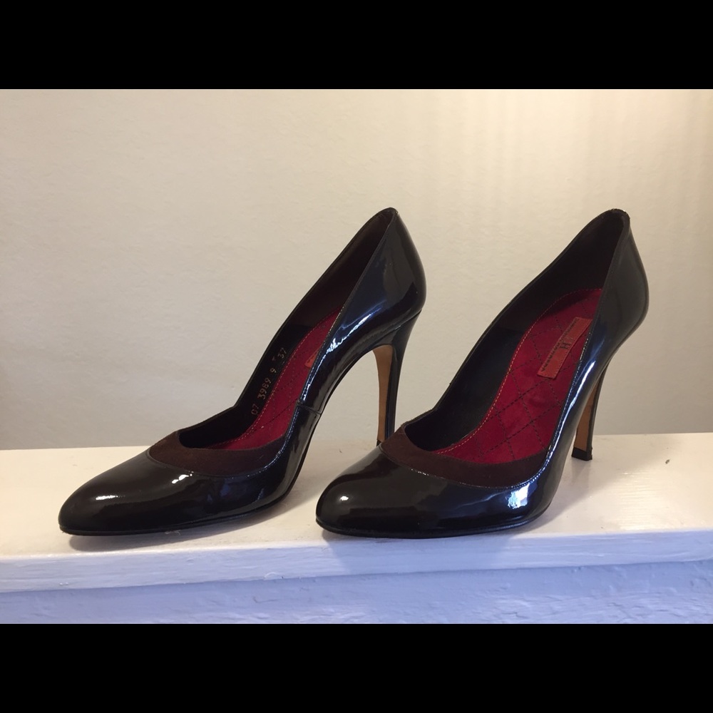 CH Carolina Herrera Authentic Chocolate Pumps